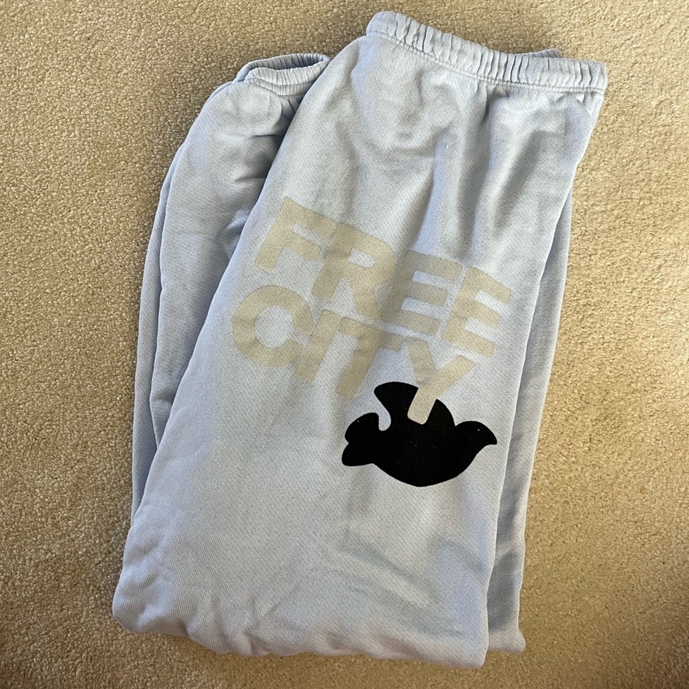 FREECITY Superfluff sweatpants